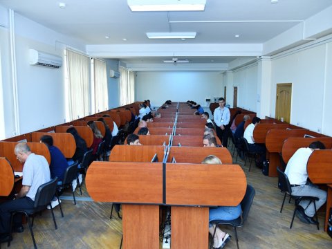 Hakimliyə namizədlər imtahan verdilər