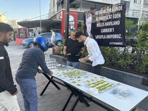 Türkiyədə istiyə görə qəribə aksiya