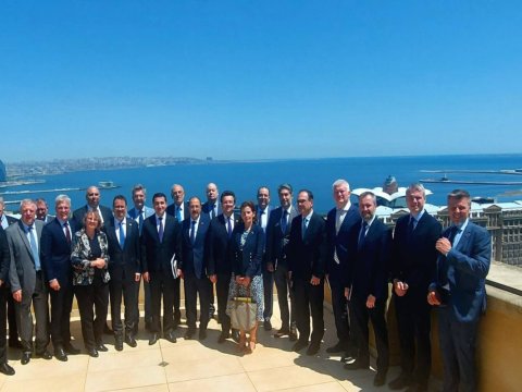 Hikmət Hacıyev Avropa səfirləri ilə görüşdü