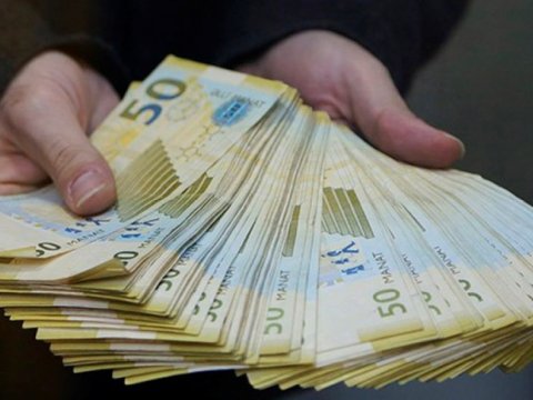 Dolların sabaha olan MƏZƏNNƏSİ