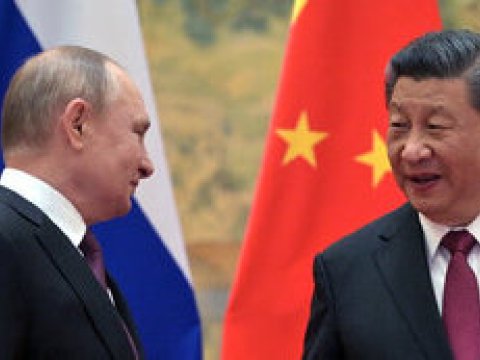 Çin Rusiyaya hərbi yardım göndərir - Makronun müşaviri