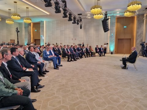 Bütün bunlar bizə əlavə imkanlar qazandırır - Prezident