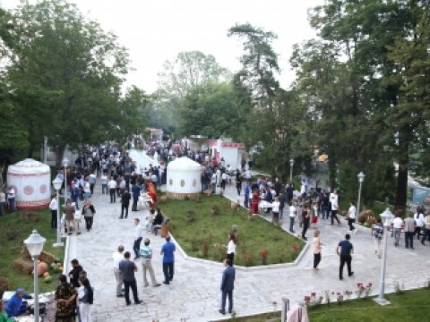 Media Forumunun iştirakçılarının şərəfinə ziyafət verildi