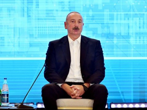 Prezident sosial medianı izləyir, bütün proseslərdən xəbərdardır