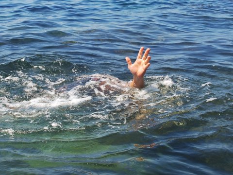 Astarada bir nəfər dənizdə batdı