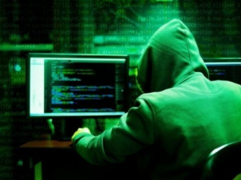 Azərbaycanın dövlət qurumlarına hücum edən xaker tutuldu