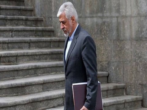 İranda qəzaya düşən nazir işdən çıxdı