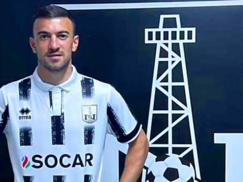“Neftçi” Qara Qarayevlə müqavilə imzaladı - YENİLƏNİB 