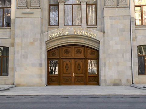 Əli Əsədov Səhiyyə Nazirliyi ilə bağlı qərar imzaladı 