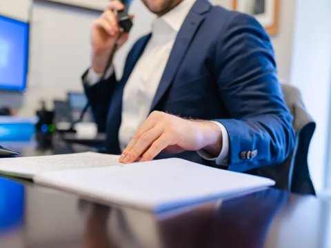 Direktor olmaq istəyənlərin nəzərinə!