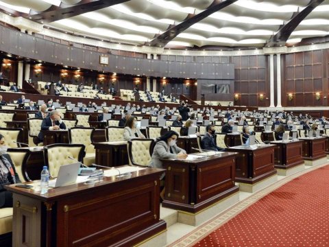 125 azdır: Azərbaycanda neçə deputat olmalıdır? - Digər ölkələrlə müqayisə 