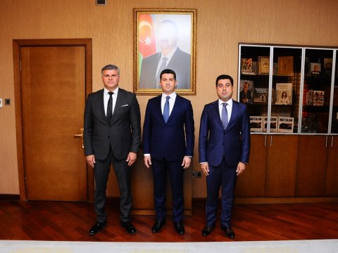 İcra başçısı yeni rəislə görüşdü