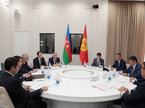 Azərbaycan və Qırğızıstan rəsmiləri bir arada - FOTO