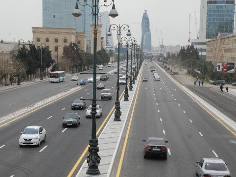 Bakının əsas prospektində hərəkət məhdudlaşdırılır