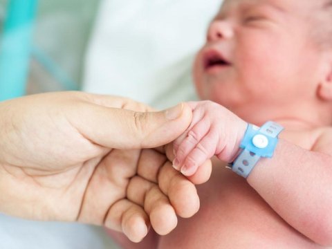 Bu xəstəlik uşaqlarda ömürlük əqli gerilik yaradır