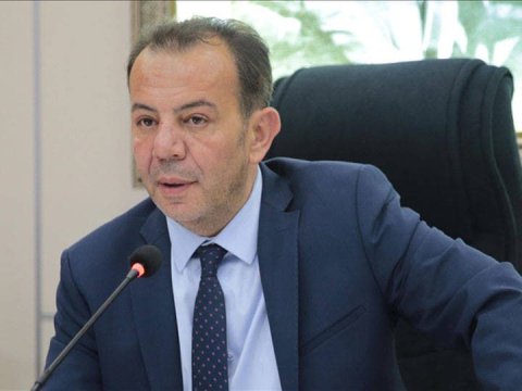 Kılıçdaroğlunu tənqid edən bələdiyyə sədri CHP-dən qovuldu