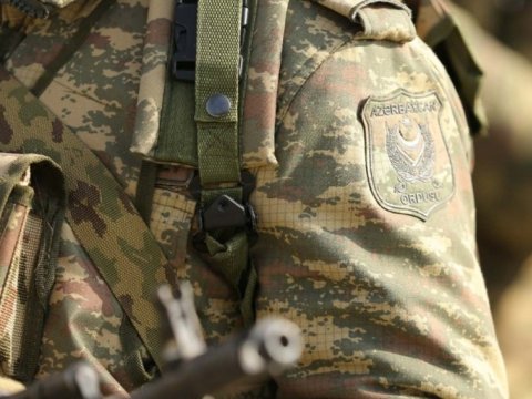 İntihar edən hərbçimizin FOTOSU