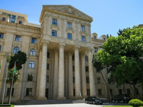 XİN Borelin ittihamlarına CAVAB VERDİ