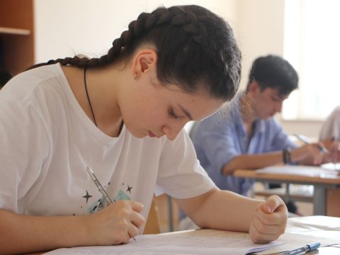 Peşə məktəblərinə tələbə qəbuluna start verildi