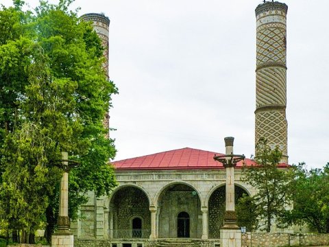 Azad edilən ərazilərdə 10-a yaxın məscid TİKİLİR