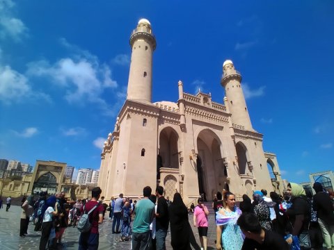 Aşura günü qan verənlər: Savab qazanmağa gəlmişik - REPORTAJ
