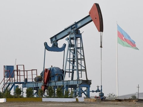 Azərbaycan nefti ucuzlaşdı 