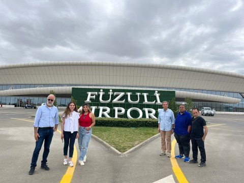 Amerikalı jurnalistlər azad olunmuş ərazilərə səfər ediblər