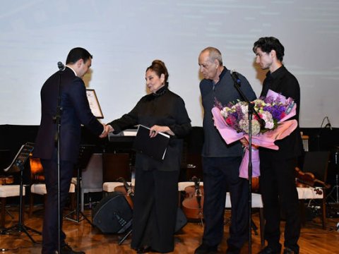 Nazir 11 ildir küsülü olan Xalq artistlərini barışdırdı - FOTO
