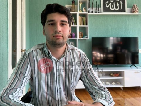 IV qrupun lideri: Gündəlik 12 saat çalışırdım (FOTO)