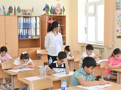 Lisey və gimnaziyalarda sənəd qəbulu başlayır