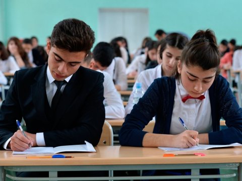 Lisey və gimnaziyalara sənəd qəbulu başladı - YENİLƏNİB