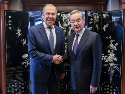 Lavrov çinli həmkarı ilə danışdı - Baxışımız eynidir