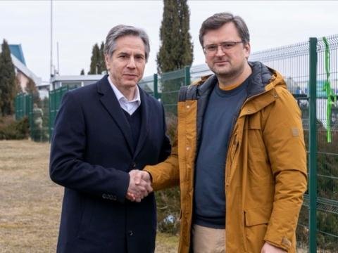 Blinken Kuleba ilə Ukraynadakı vəziyyəti müzakirə etdi