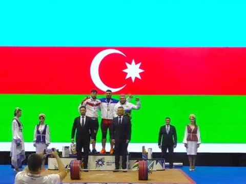 İdmançımız Belarusda qızıl medal qazandı