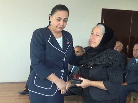 İşdən çıxarılan icra başçısı KİMDİR...