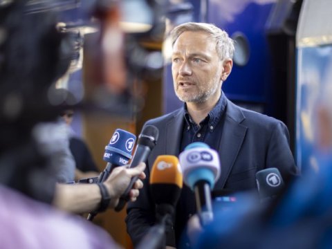 Alman nazir Kiyevə gəldi