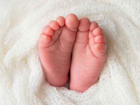 Yeni doğulan körpə xəstəxanada öldü