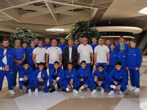 Boksçularımız Avropa birinciliyində yarışacaq