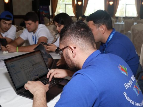 IV Yay Düşərgəsinin iştirakçıları müraciət ünvanladı - FOTOLAR