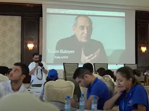 Rasim Balayev IV Yay Düşərgəsinin iştirakçılarına uğurlar arzulayıb