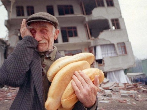 18 min insanın həyatına son qoyan zəlzələnin 24-cü ili - FOTOLAR