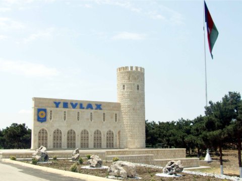 Yevlaxda narkotik əməliyyatı - 3 nəfər tutuldu