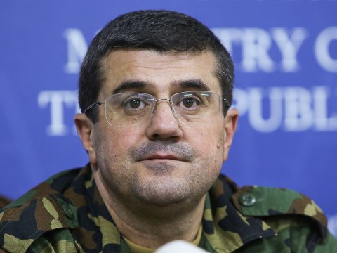 Arayik Arutyunyan müharibəyə görə dindiriləcək