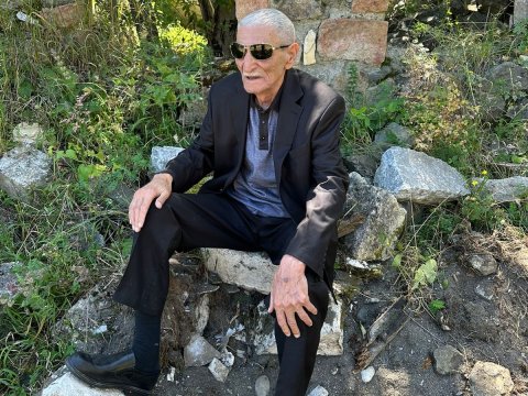 82 yaşlı Eldar dayı 30 ildən sonra doğma Kəlbəcərdə - FOTO+VİDEO