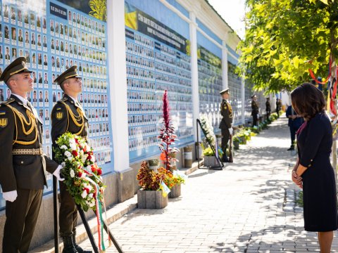 Macarıstan Prezidenti Ukraynaya gəldi
