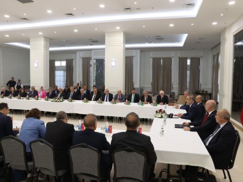 Fidan Türkmən Cəbhəsinin nümayəndə heyəti ilə görüşdü