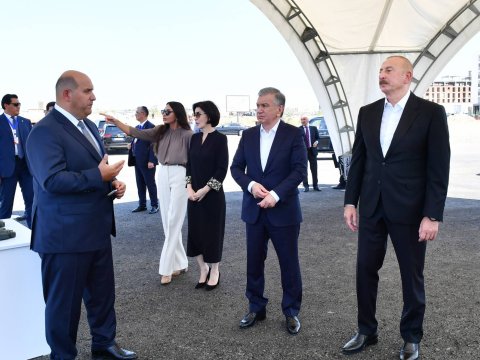 Mirziyoyev və xanımı Füzuli şəhərinin Baş planı ilə tanış olublar