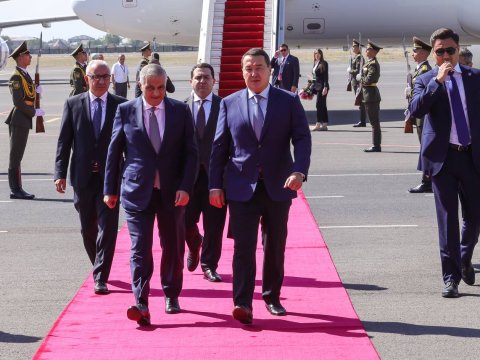 Qazaxıstanın baş naziri Ermənistandadır