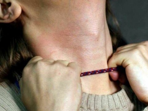 Qohumunu boğaraq öldürən şəxsin məhkəməsi başlayır