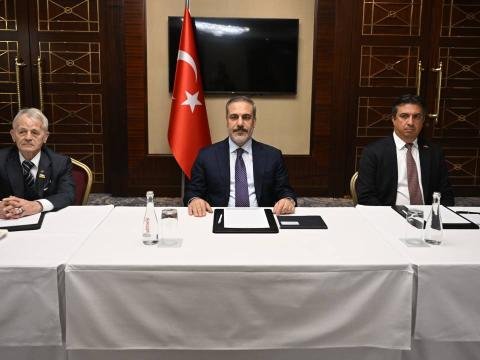 Hakan Fidan Krım tatar liderləri ilə görüşdü - FOTO